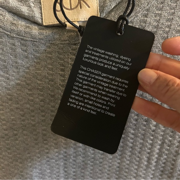 Chaser Waffle Knit Long-sleeve Thermal Size Medium in Grey - Picture 2 of 8